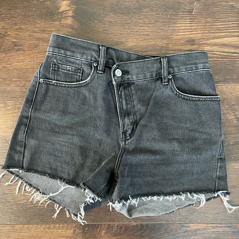 PACsun Black Denim Shorts Size 25